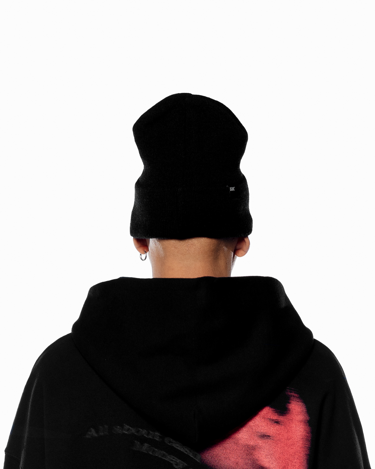 MOMM BLAACK BEANIE