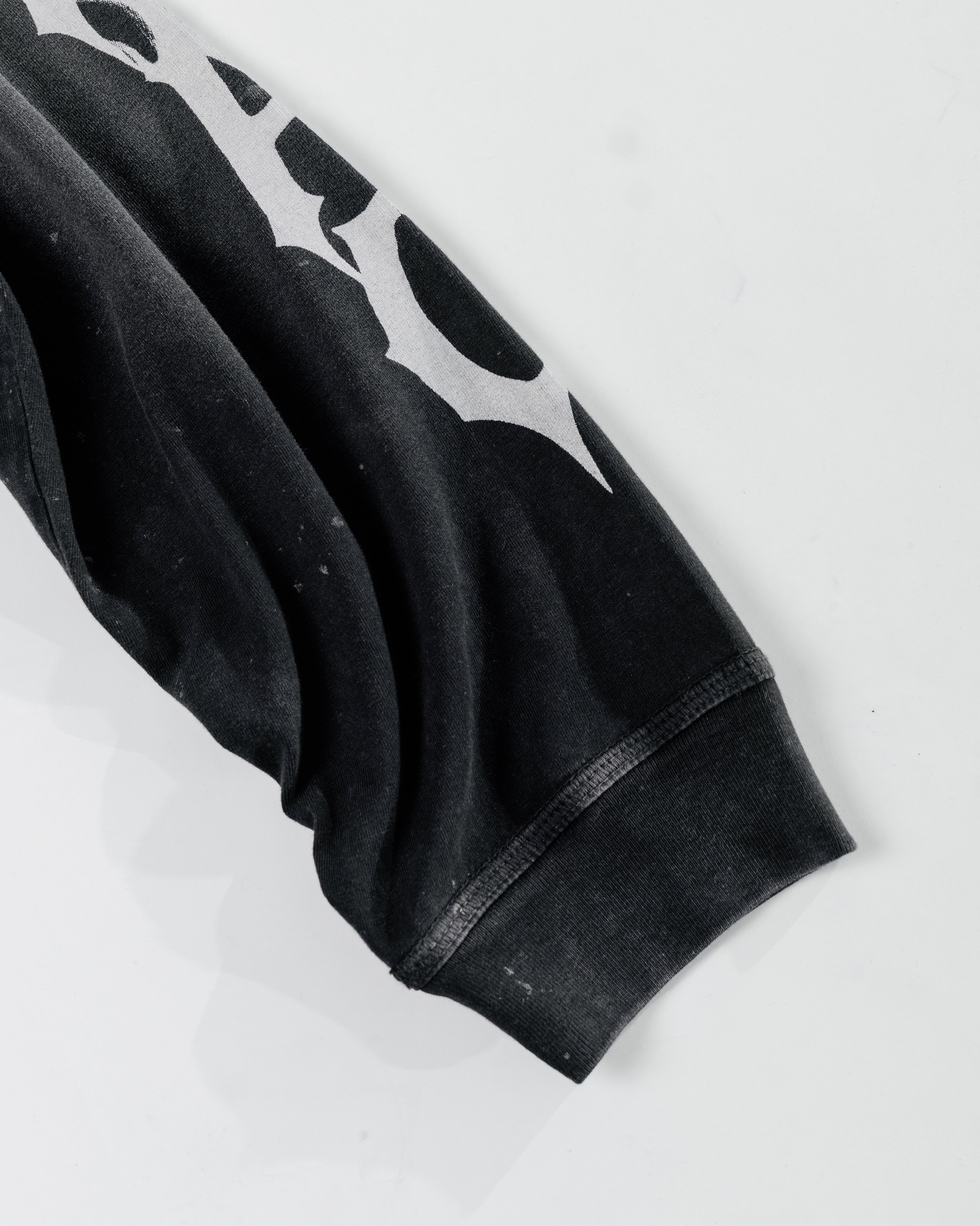 WEEZY LONGSLEEVE TEE