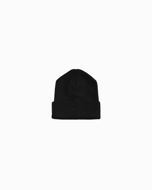 MOMM BLAACK BEANIE