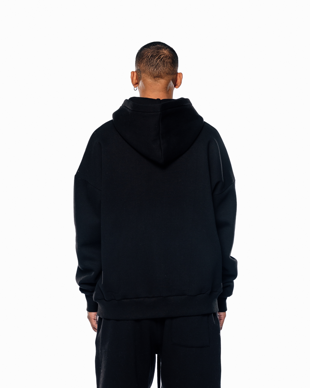 BLAACK BASIC ZIP HOODIE