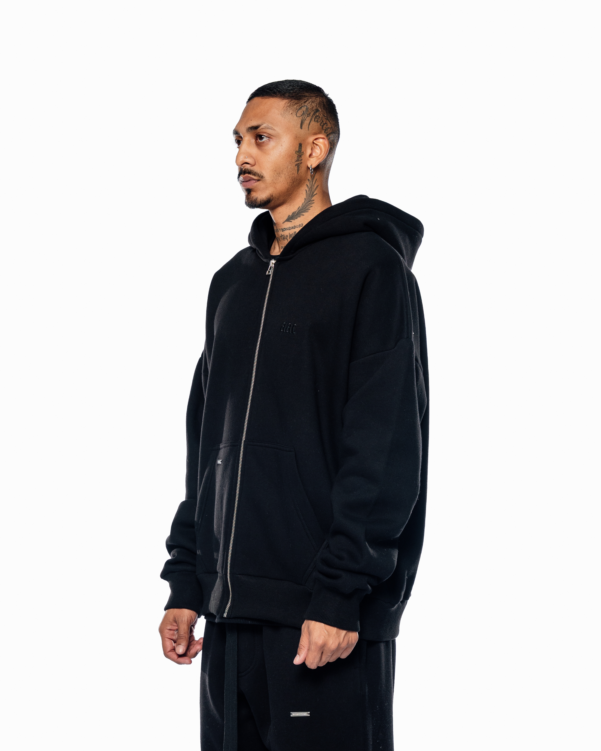 BLAACK BASIC ZIP HOODIE