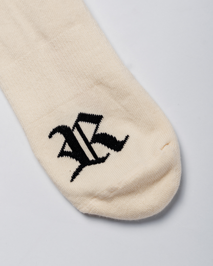 CREAM CURLY SOCKS