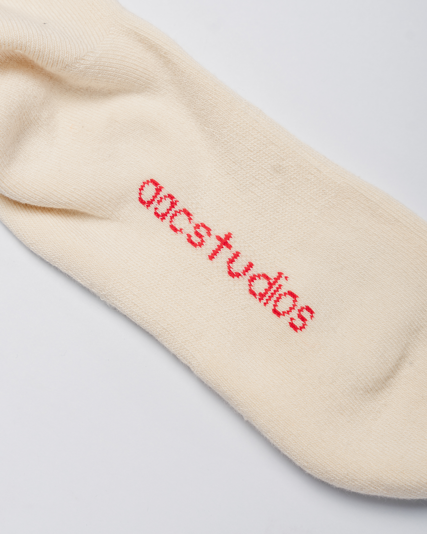 CREAM CURLY SOCKS