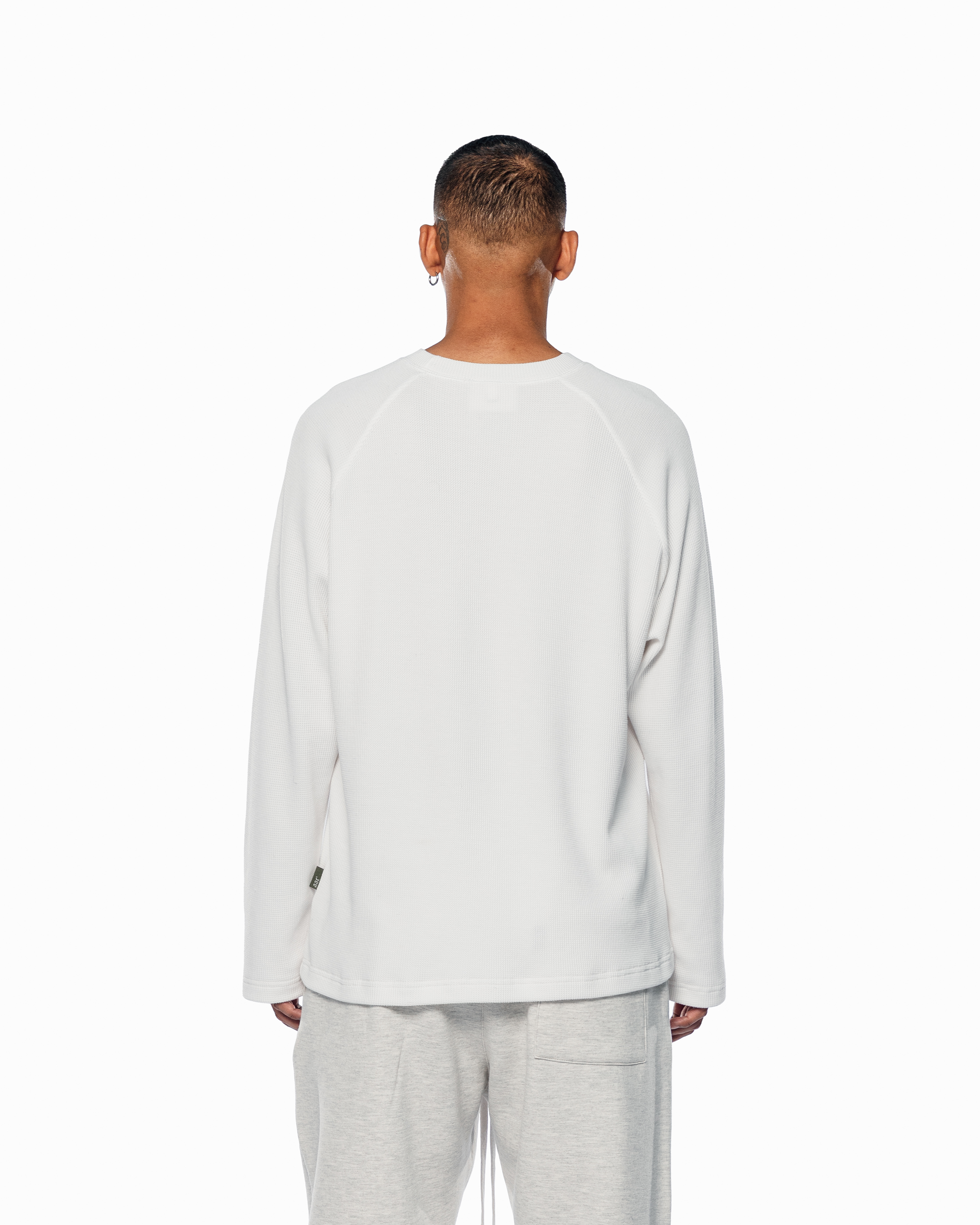 WHITE BASIC WAFFLE LONGSLEEVE