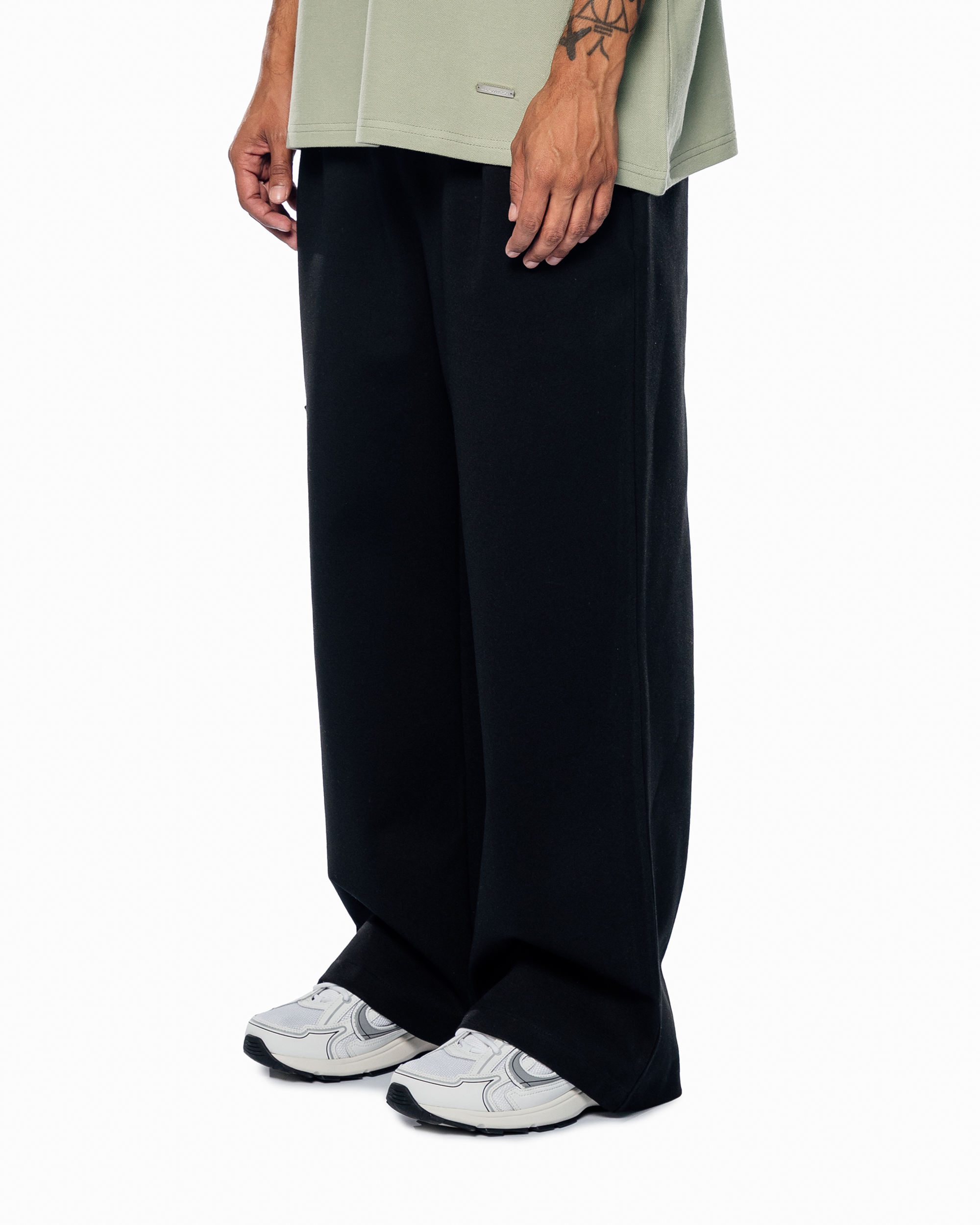 BLAACK WIDE LEG TROUSERS