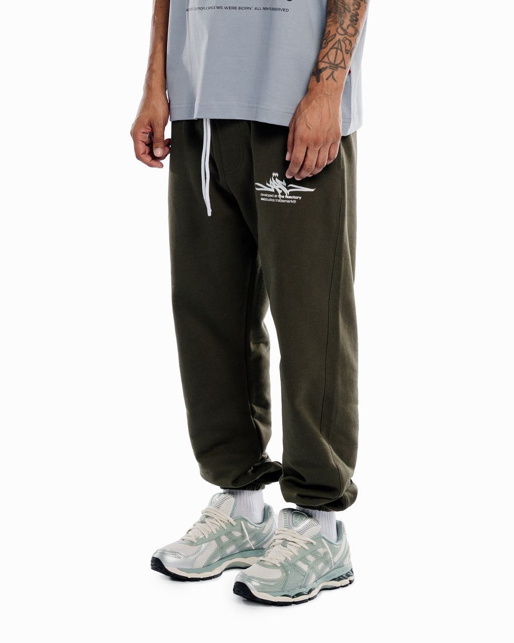 TAG GREEN SWEATPANTS