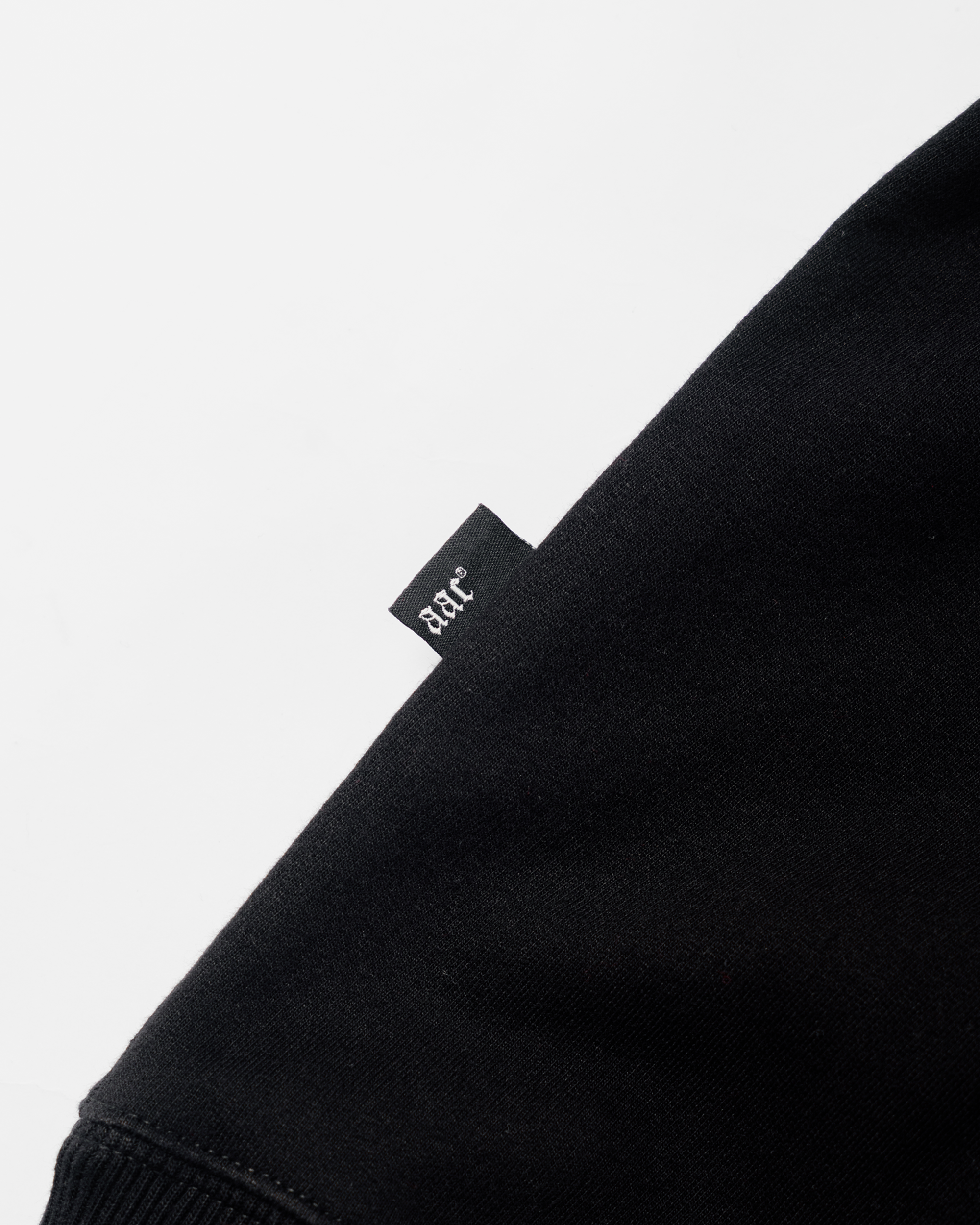 MOMM 2.0 BLAACK HOODIE