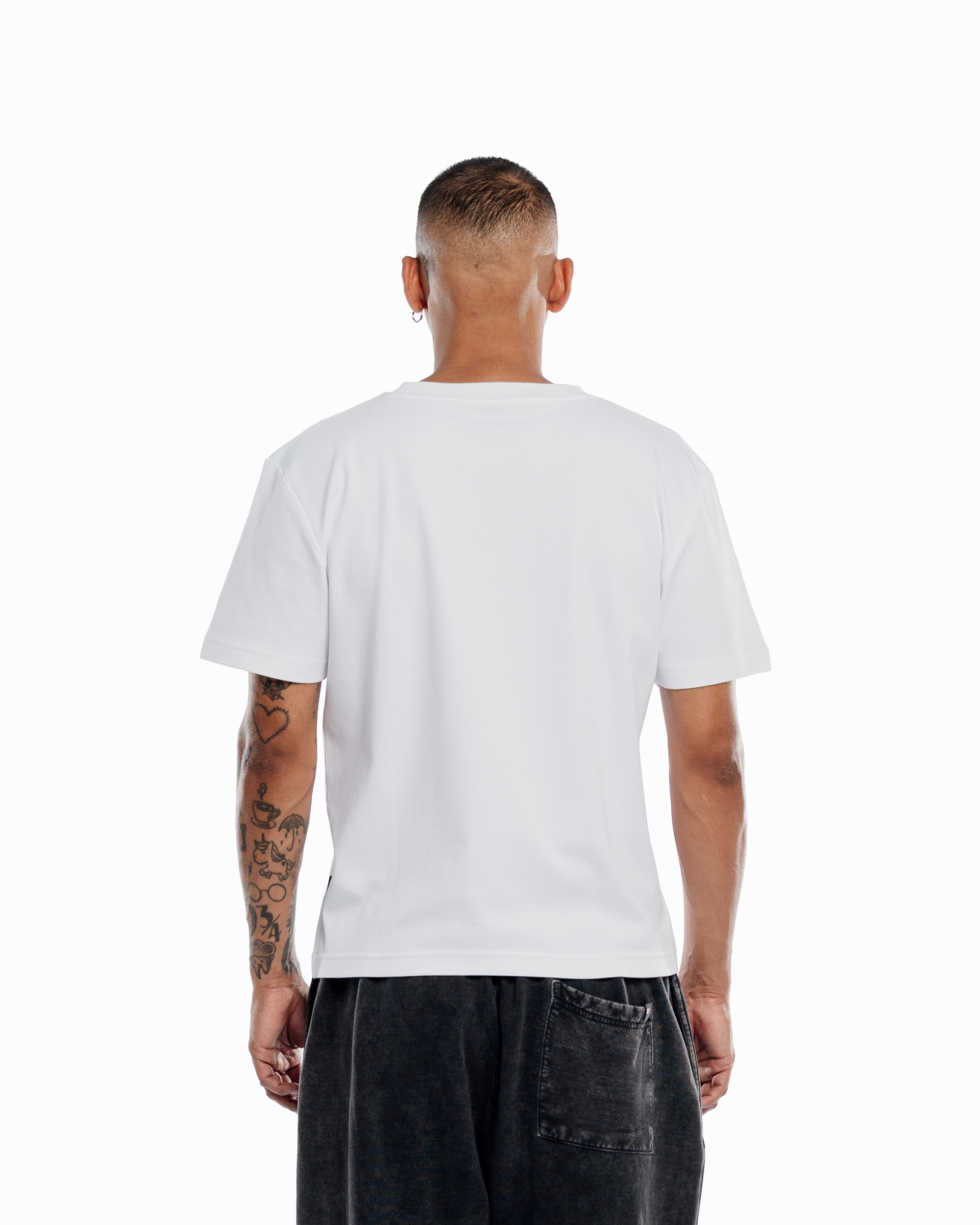 WHITE SLIM FIT TEE