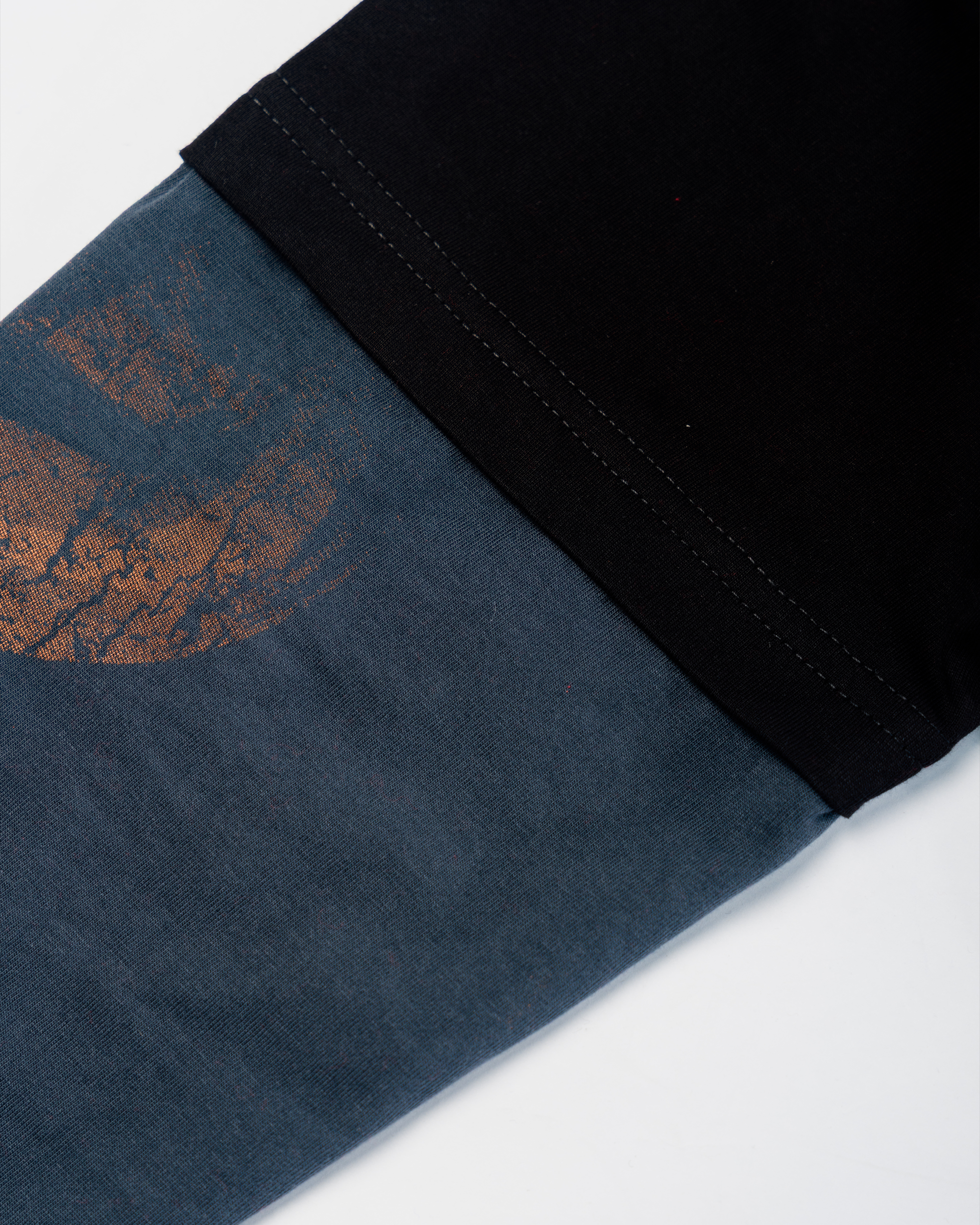 FLAMESSS DOUBLE SLEEVE TEE